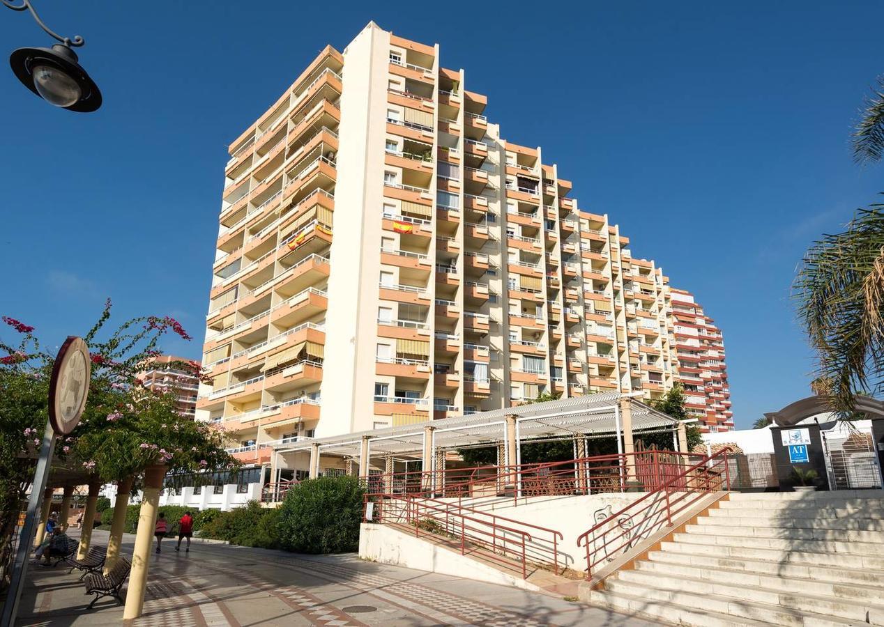 Malagasuite Front Beach בנאלמדנה מראה חיצוני תמונה